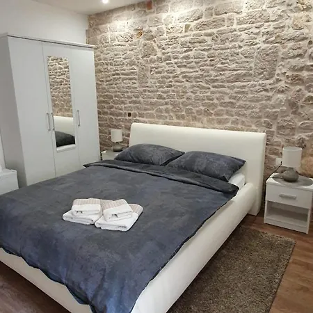 Sebenico Luxury Rooms Sibenik Exterior photo